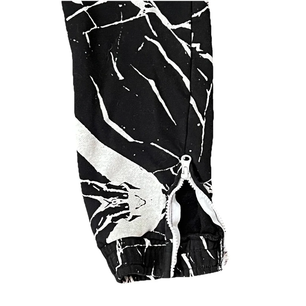 FRPLY Black Gray L Graphic All Over Print pants joggers Streetwear Skater Y2K‎ - Picture 3 of 10